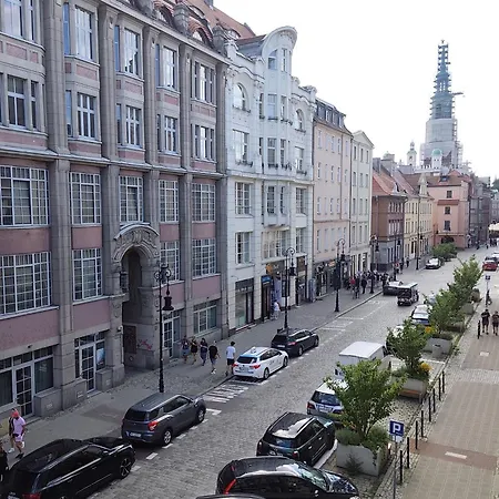 Pi 314 Centrum - 4 Sypialnie 2 Lazienki - 4 Bedrooms 2 Bathrooms Познань