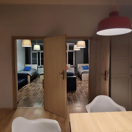 Pi 314 Centrum - 4 Sypialnie 2 Lazienki - 4 Bedrooms 2 Bathrooms * Posen