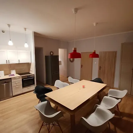 Apartment Pi 314 Centrum - 4 Sypialnie 2 Lazienki - 4 Bedrooms 2 Bathrooms