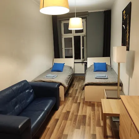 Apartment Pi 314 Centrum - 4 Sypialnie 2 Lazienki - 4 Bedrooms 2 Bathrooms Posen